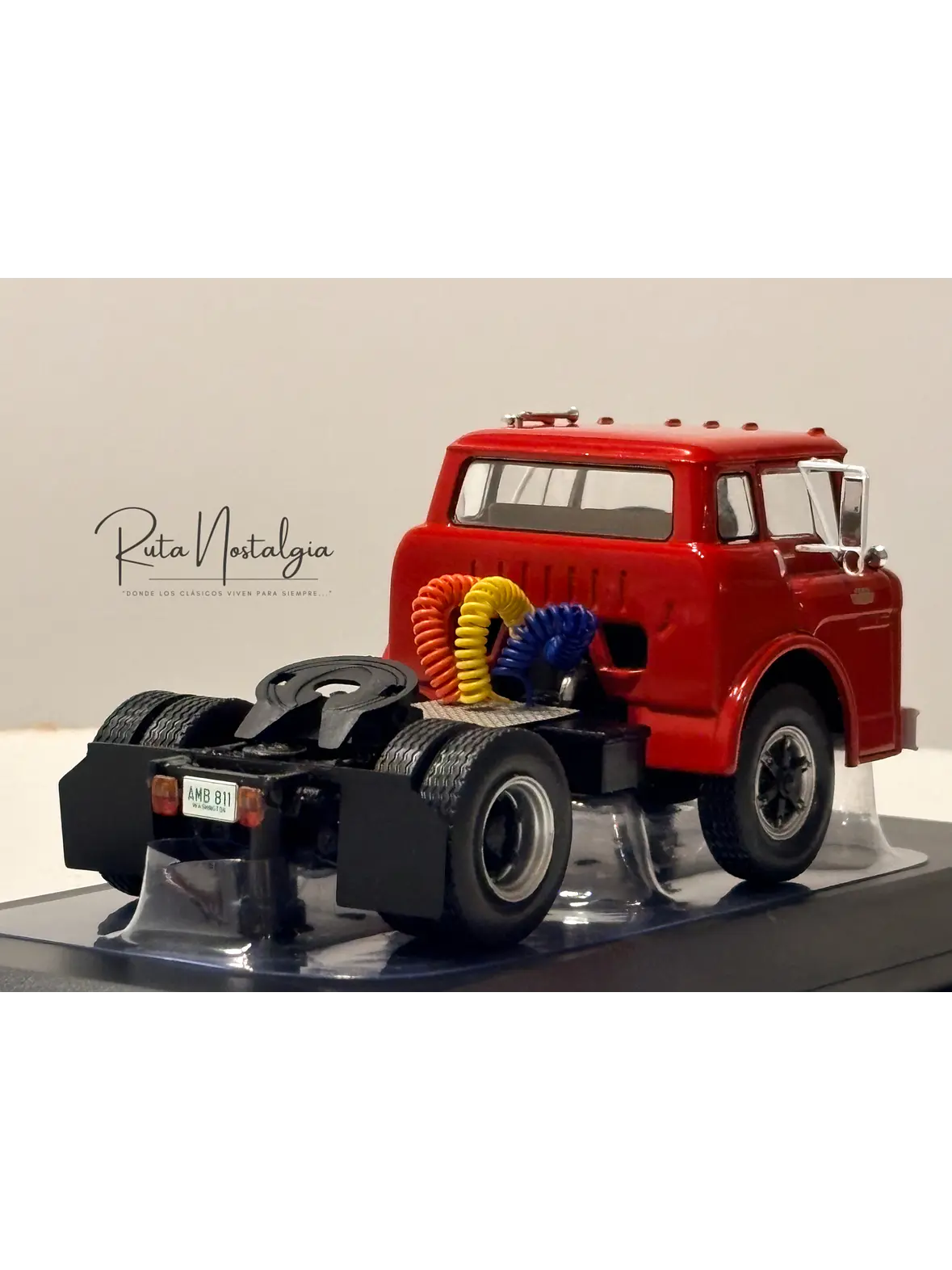 Camión Ford C-Series (1967) |  IXO Models 1:43  6