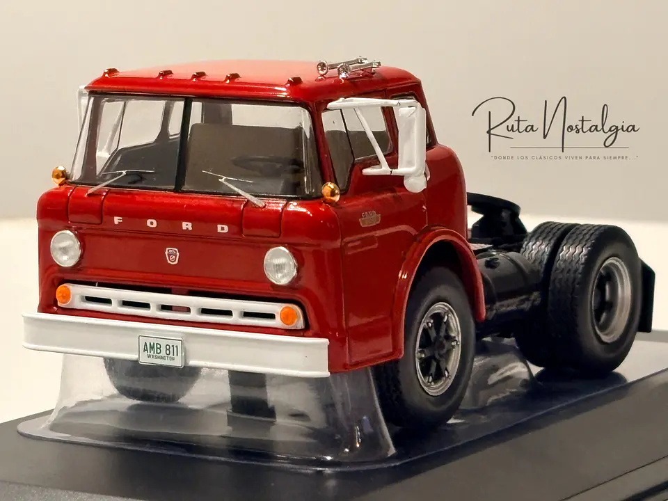 Camión Ford C-Series (1967) |  IXO Models 1:43  3