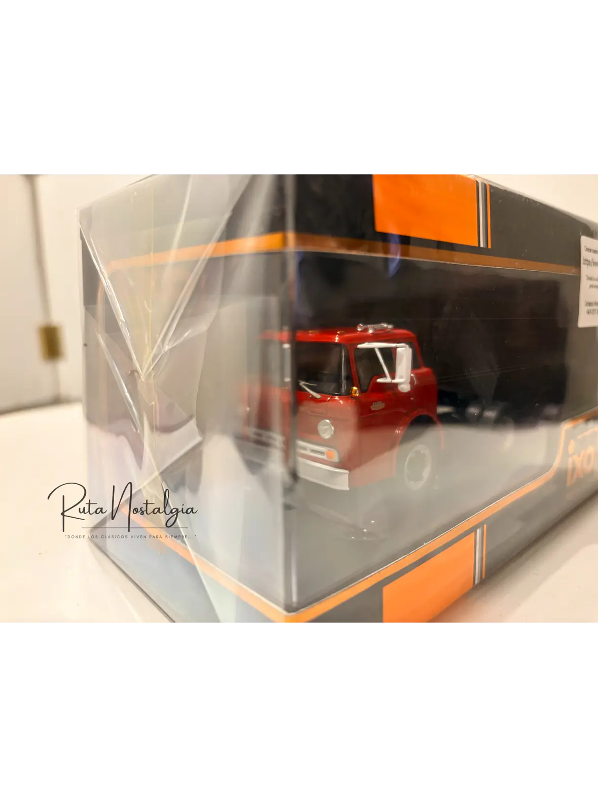 Camión Ford C-Series (1967) |  IXO Models 1:43  9