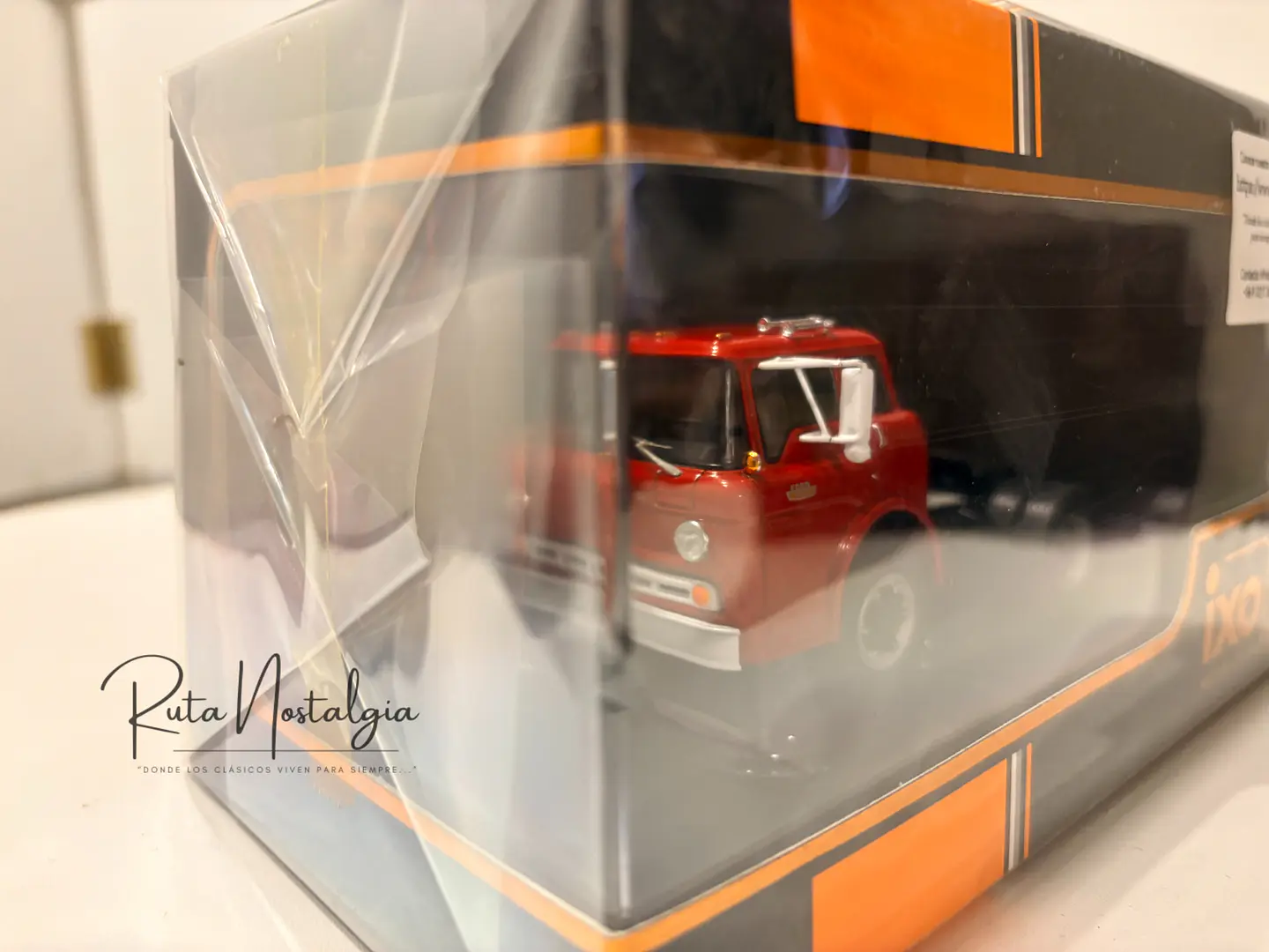 Camión Ford C-Series (1967) |  IXO Models 1:43  9