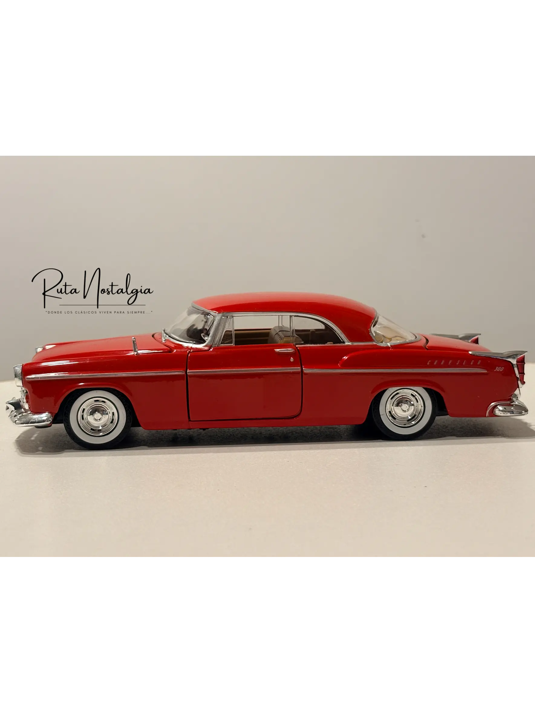 Auto Chrysler C300 1955 Motormax 1:24 | Coupé Americano Clásico 6