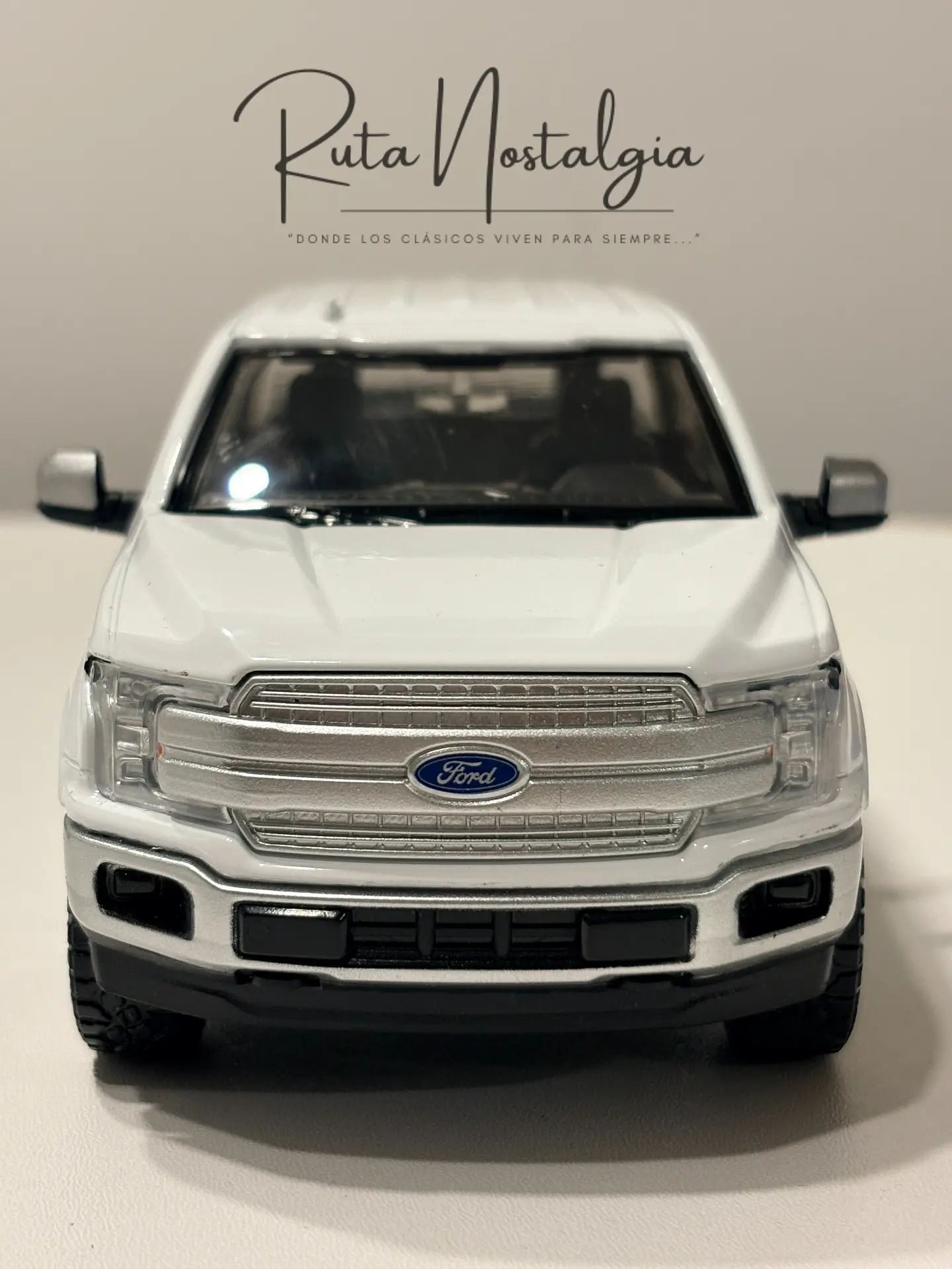 Camioneta Pick-Up Ford F-150 Lariat (2019) |  Motormax 1:24 2