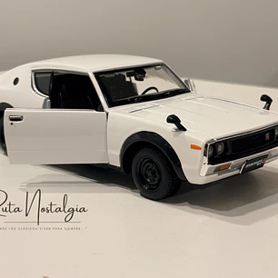 Auto Nissan Skyline 2000 GT-R KPGC110 1973 |  Maisto 1:24 