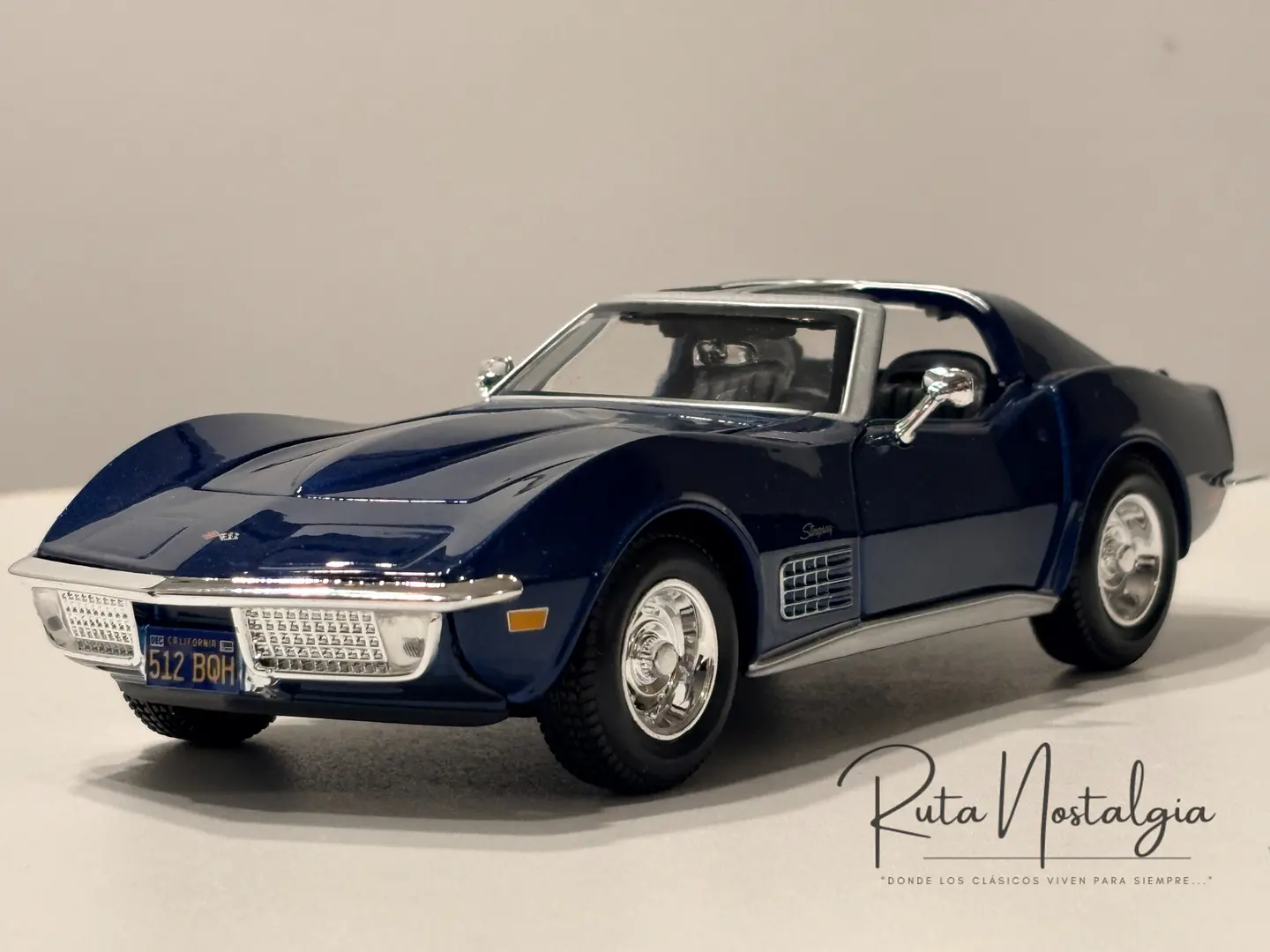 Auto Chevrolet Corvette  C3 Stingray (1970) | Maisto 1:24  4