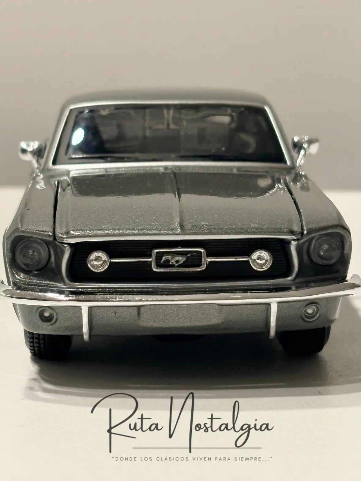 Auto Ford Mustang GT 1967 | Maisto 1:24 | Muscle Car Clásico de Colección 5