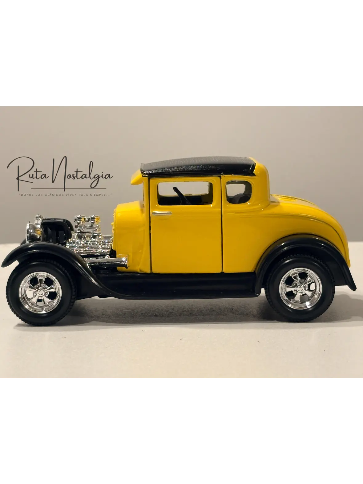 Ford Model A Hot Rod 1929 Amarillo Negro Maisto 1:24 | Hot Rod Clásico Americano de Colección en Chile 4