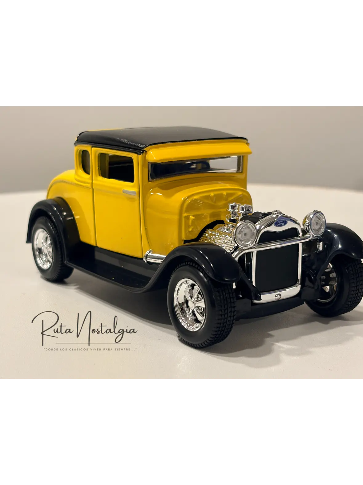 Ford Model A Hot Rod 1929 Amarillo Negro Maisto 1:24 | Hot Rod Clásico Americano de Colección en Chile 8