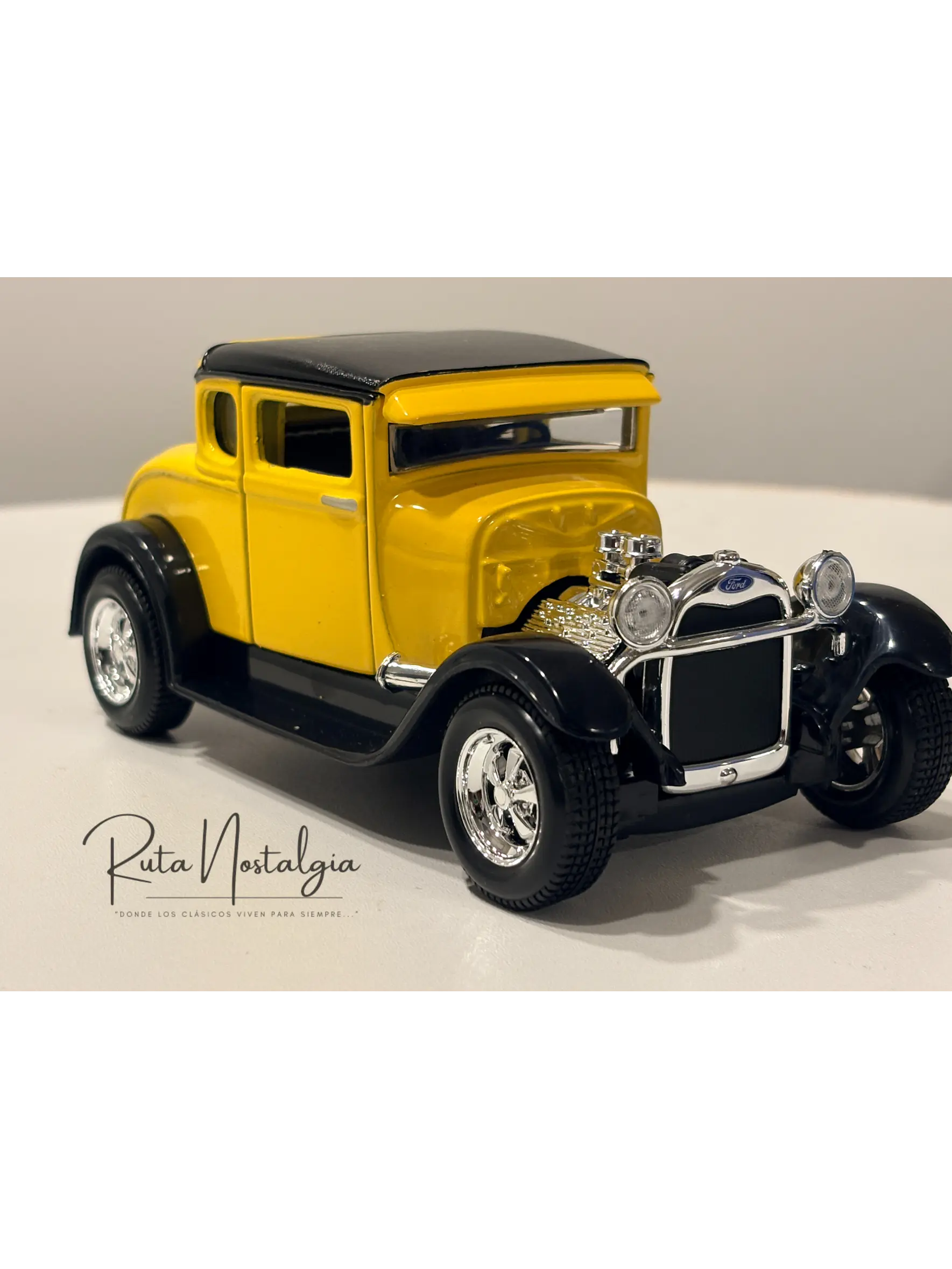 Ford Model A Hot Rod 1929 Amarillo Negro Maisto 1:24 | Hot Rod Clásico Americano de Colección en Chile 8