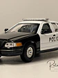 Auto Ford Crown Victoria Police Interceptor 1999 | Welly 1:24 | Auto Policial Americano Clásico - Miniatura 3