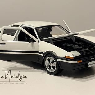 Auto Toyota Sprinter Trueno AE86 Blanco Negro Maisto 1:24 | Auto JDM Clásico de Colección en Chile