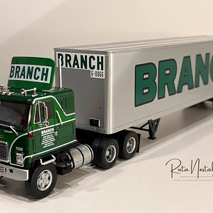 GMC Astro 95 1980 – IXO Models 1:43 – Branch Transport Clásico Cabover