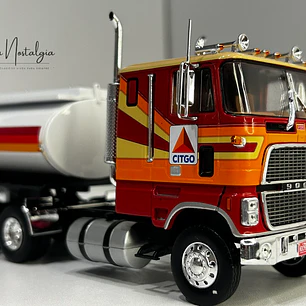 Camión Ford CL-9000 1976 Cisterna CITGO 1:43 – Nostalgia del Transporte Americano