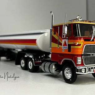 Camión Ford CL-9000 1976 Cisterna CITGO 1:43 – Nostalgia del Transporte Americano