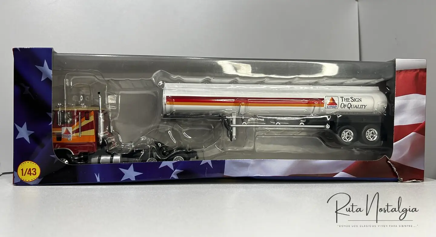 Camión Ford CL-9000 1976 Cisterna | Planeta Agostini 1:43 13