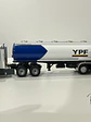 International Eagle 9700 Cabover (1997) – YPF Cisterna Combustible – Colección Camiones Americanos 1:43 - Miniatura 8