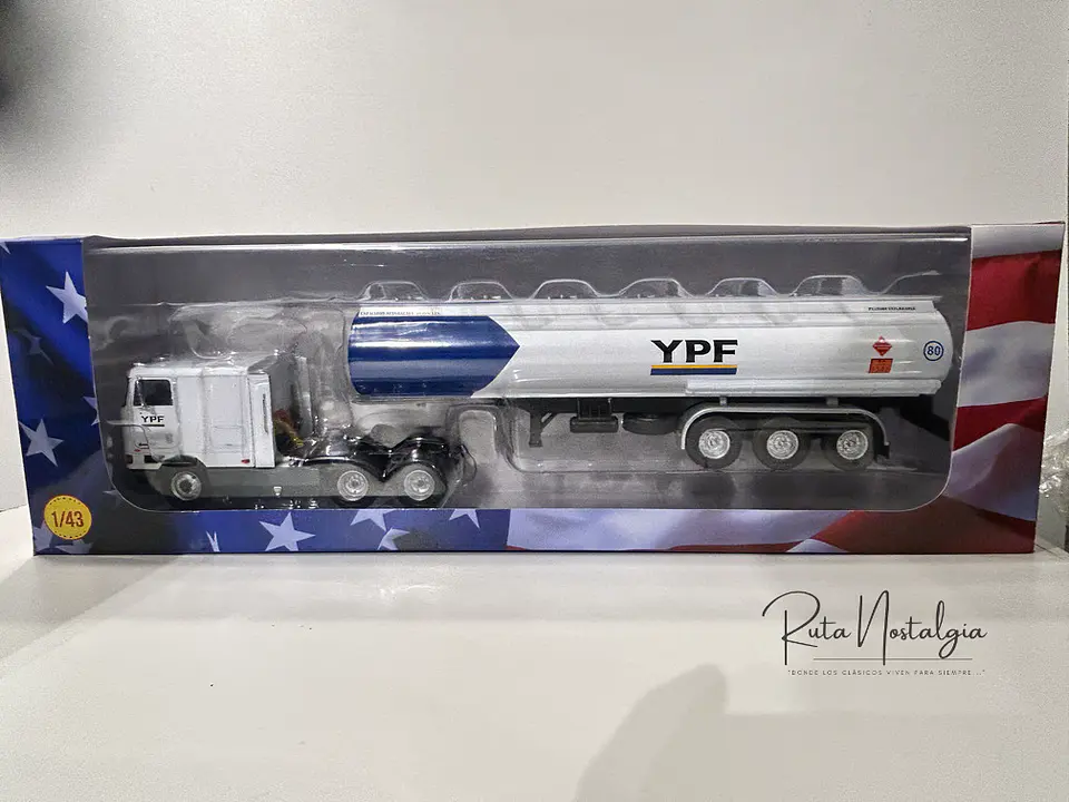 Camión International Eagle 9700 Cabover (1997) | Altaya 1:43 10