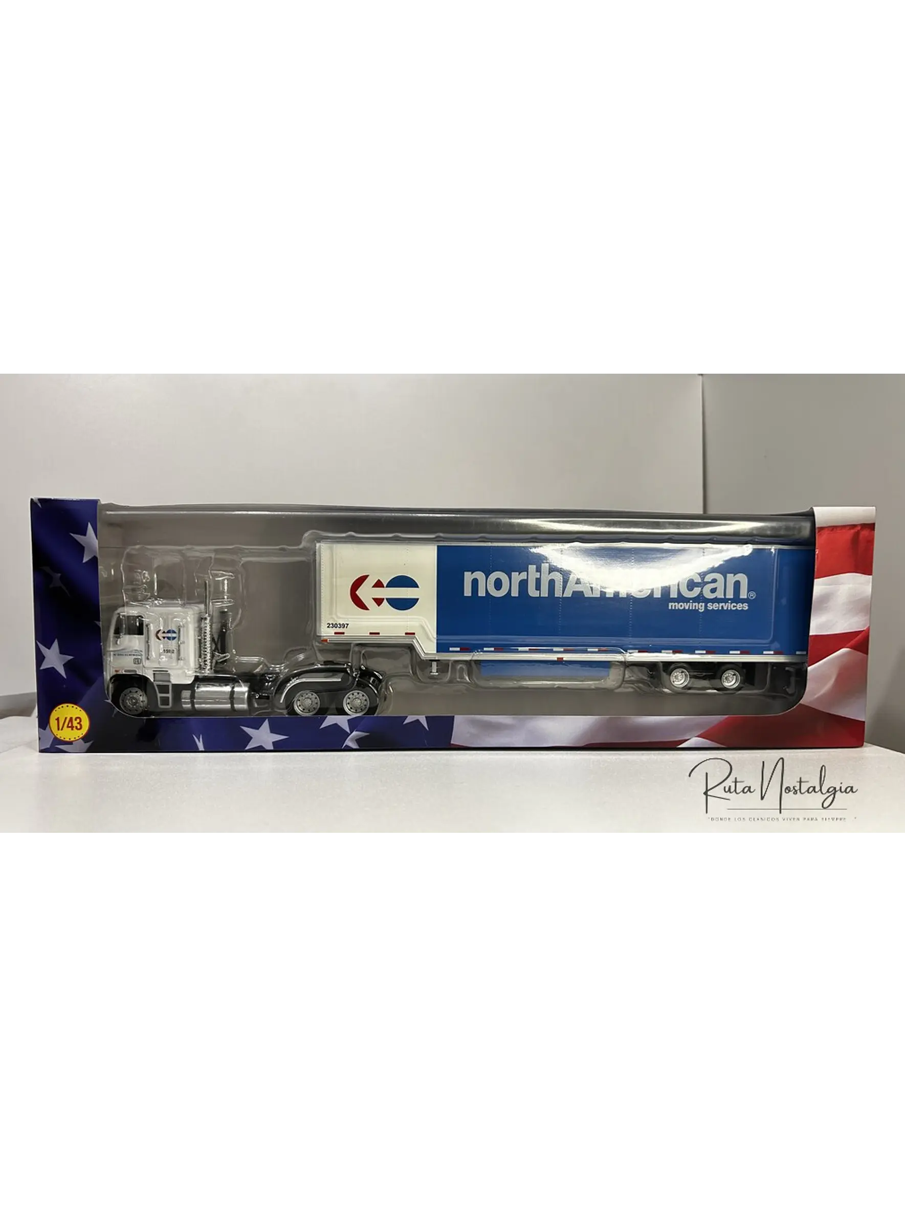Freightliner FLA NorthAmerican – Camión Clásico Americano – 1:43 12