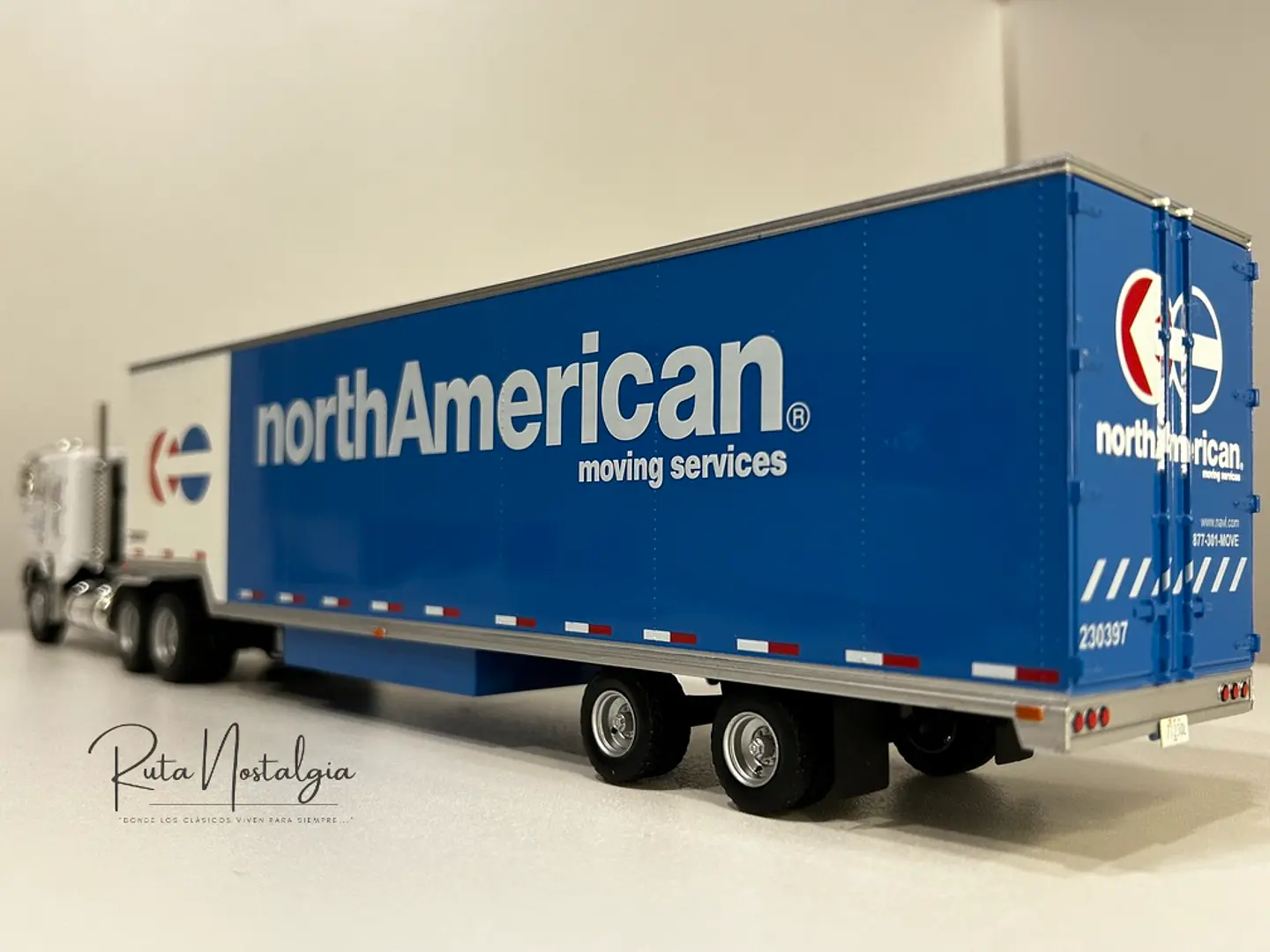 Camión Freightliner FLA NorthAmerican | Altaya 1:43 9