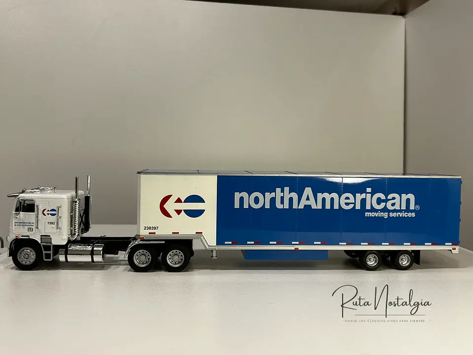 Camión Freightliner FLA NorthAmerican | Altaya 1:43 10