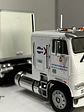 Freightliner FLA NorthAmerican – Camión Clásico Americano – 1:43 - Miniatura 6