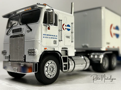 Camión Freightliner FLA NorthAmerican | Altaya 1:43