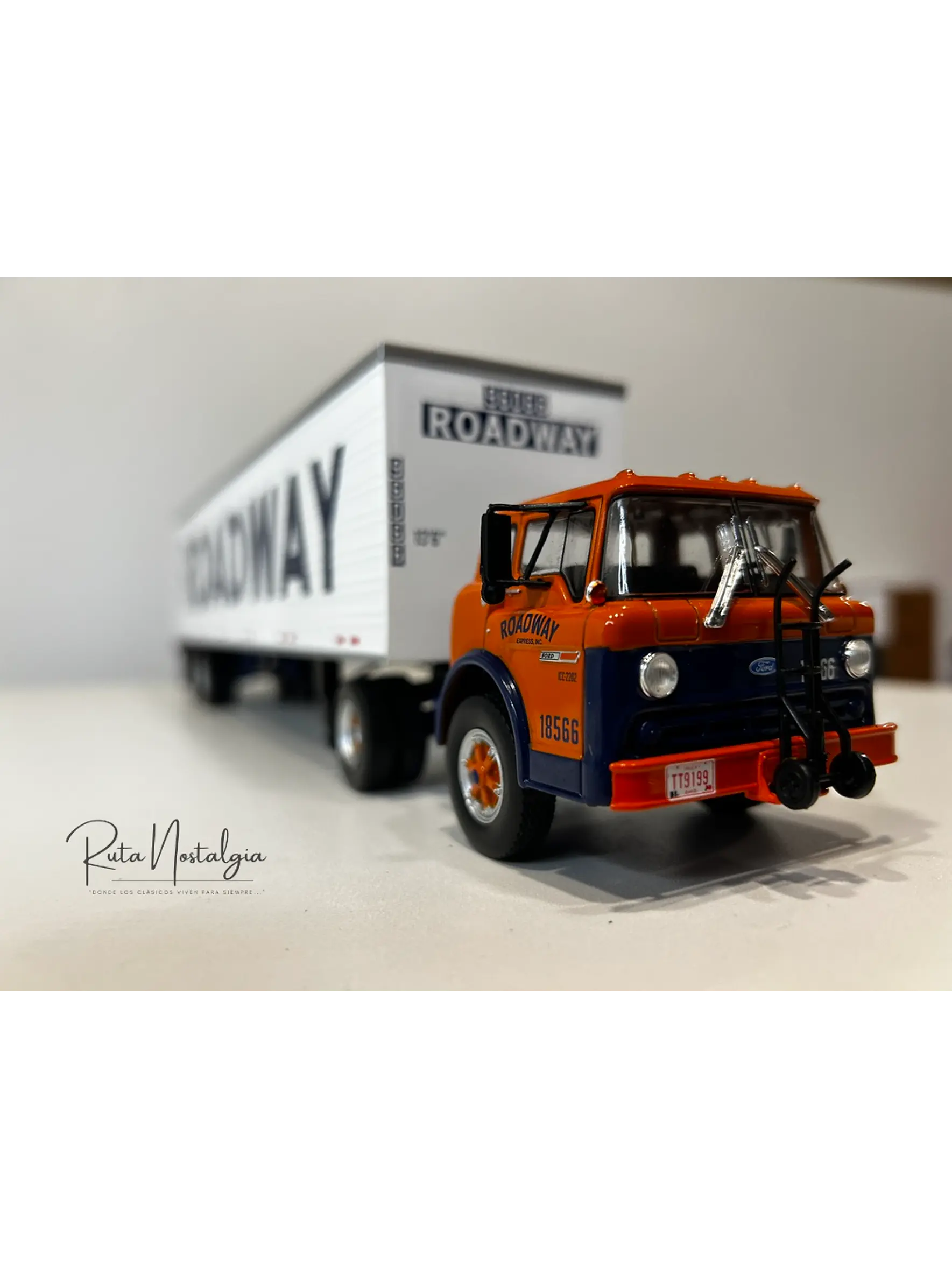 Ford Serie C 1980 “Roadway” – Camión Americano Clásico – Altaya 1:43 1