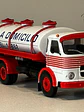 Camión Pegaso Comet 1065 “Agua a Domicilio” 1967 – Altaya/IXO escala 1:43 – Historia en Chile - Miniatura 4