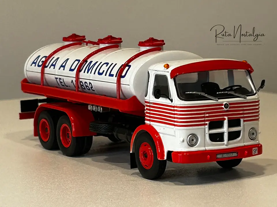 Camión Pegaso Comet 1065 “Agua a Domicilio” | Salvat 1:43 4