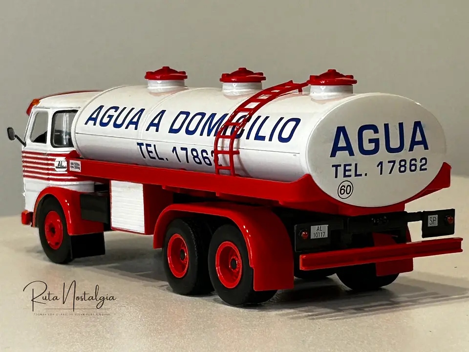 Camión Pegaso Comet 1065 “Agua a Domicilio” | Salvat 1:43 7