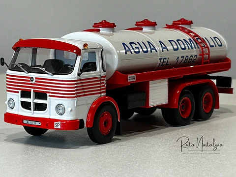 Camión Pegaso Comet 1065 “Agua a Domicilio” 1967 – Altaya/IXO escala 1:43 – Historia en Chile