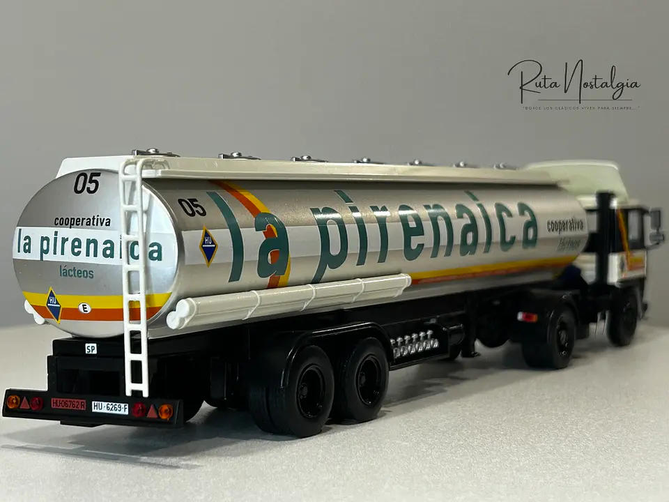 Camión Pegaso 1231 T Cabeza Cuadrada (1983 | Salvat 1:43 4