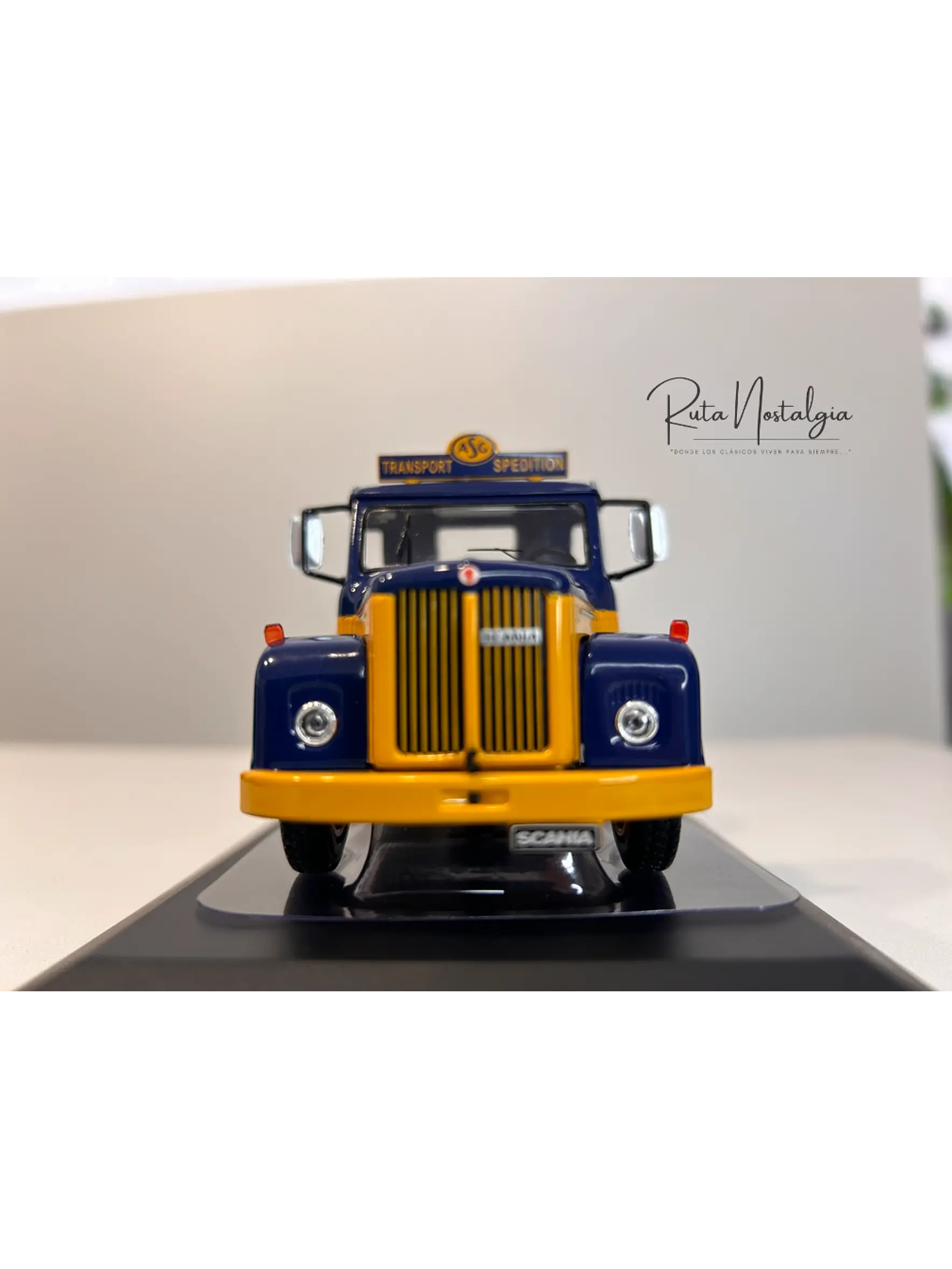 Camión modelo Scania 110 Super ASG 1953 – Ixo Models 1:43 (Coleccionable diecast) 2