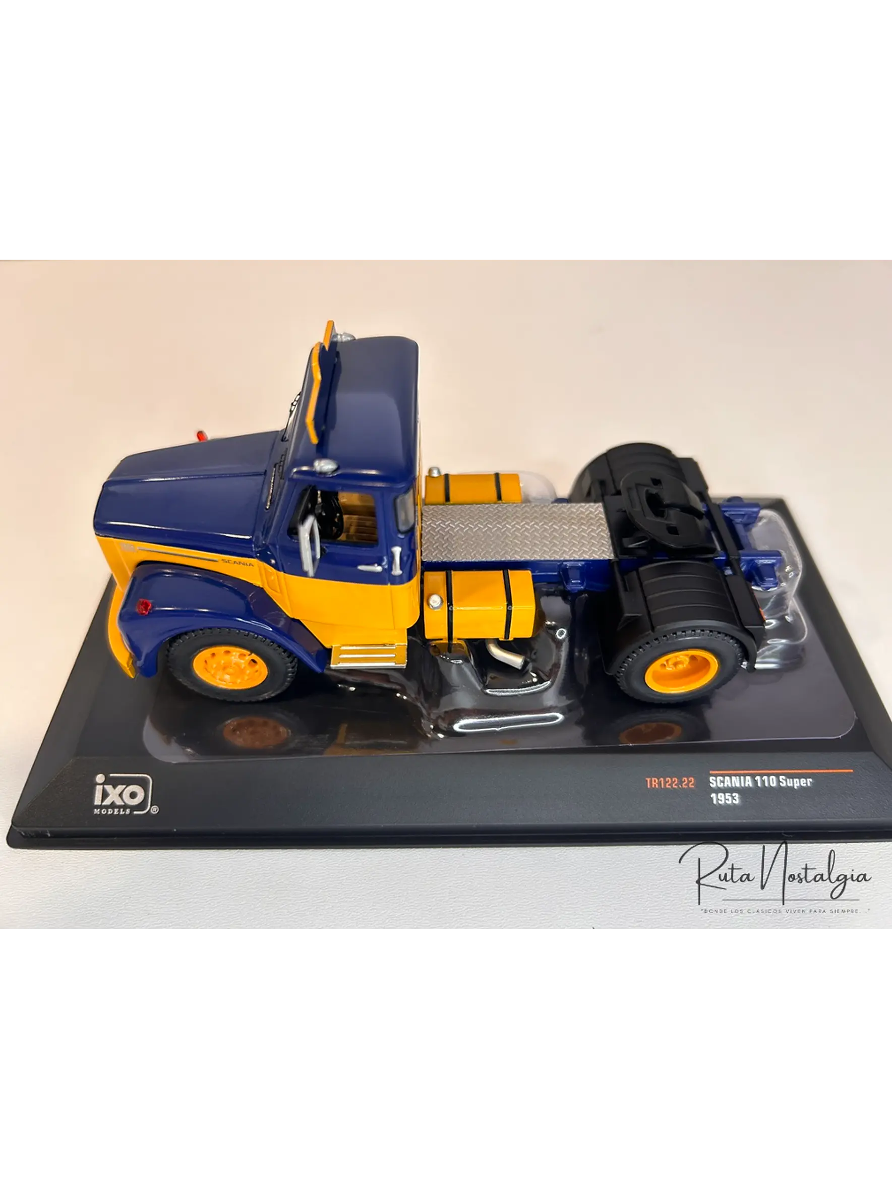 Camión modelo Scania 110 Super ASG 1953 – Ixo Models 1:43 (Coleccionable diecast) 4