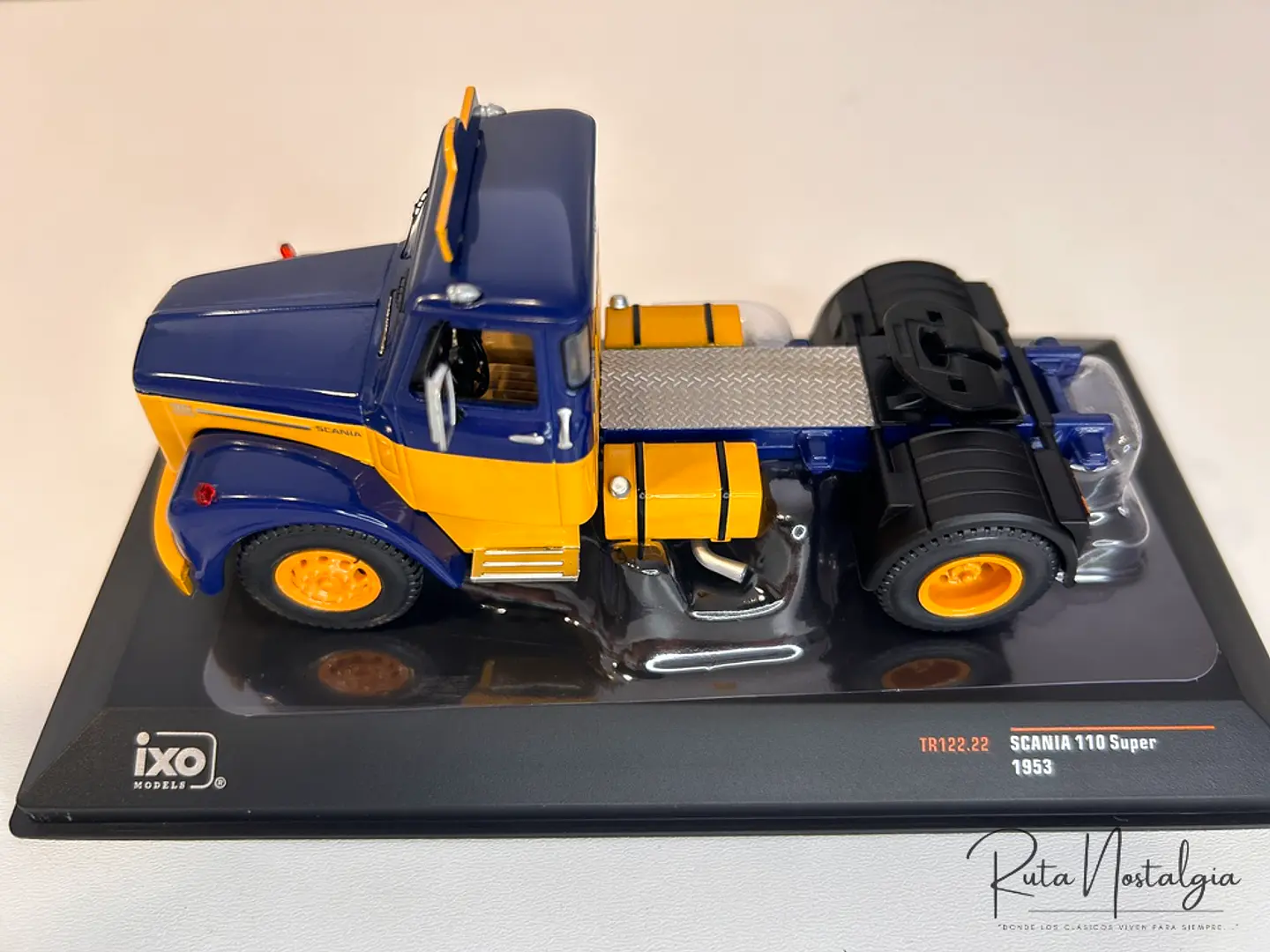 Camión Scania 110 Super ASG 1953 | IXO Escala 1:43 4