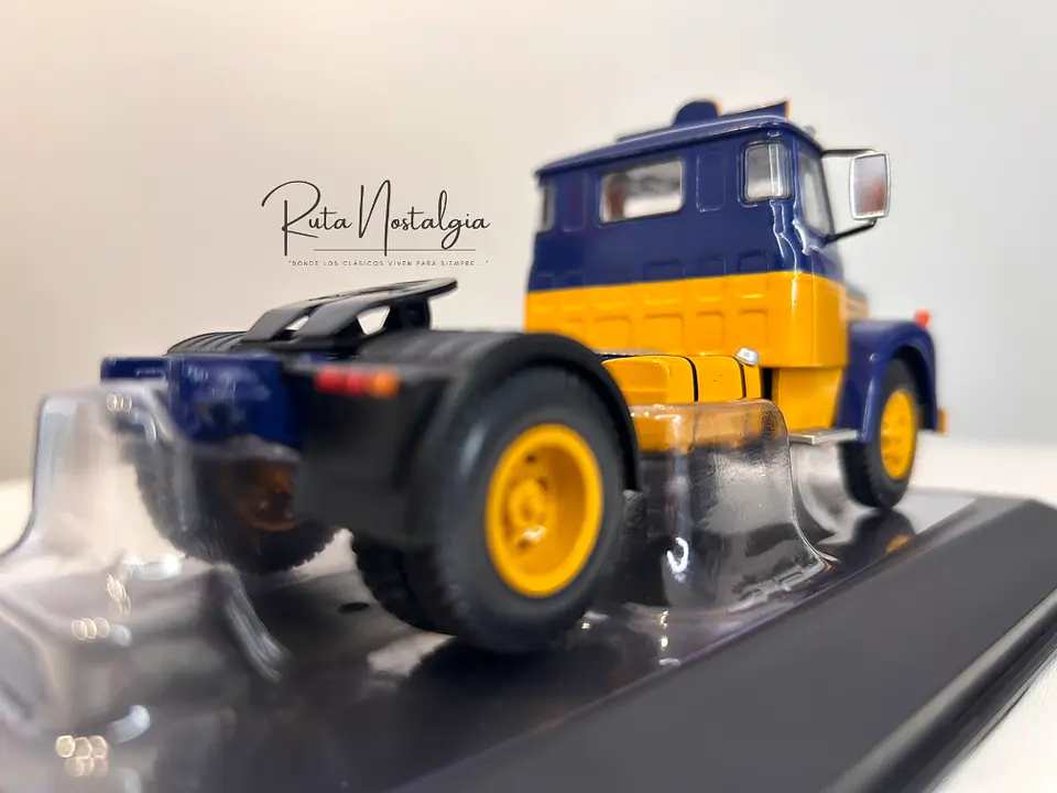 Camión Scania 110 Super ASG 1953 | IXO Escala 1:43 7