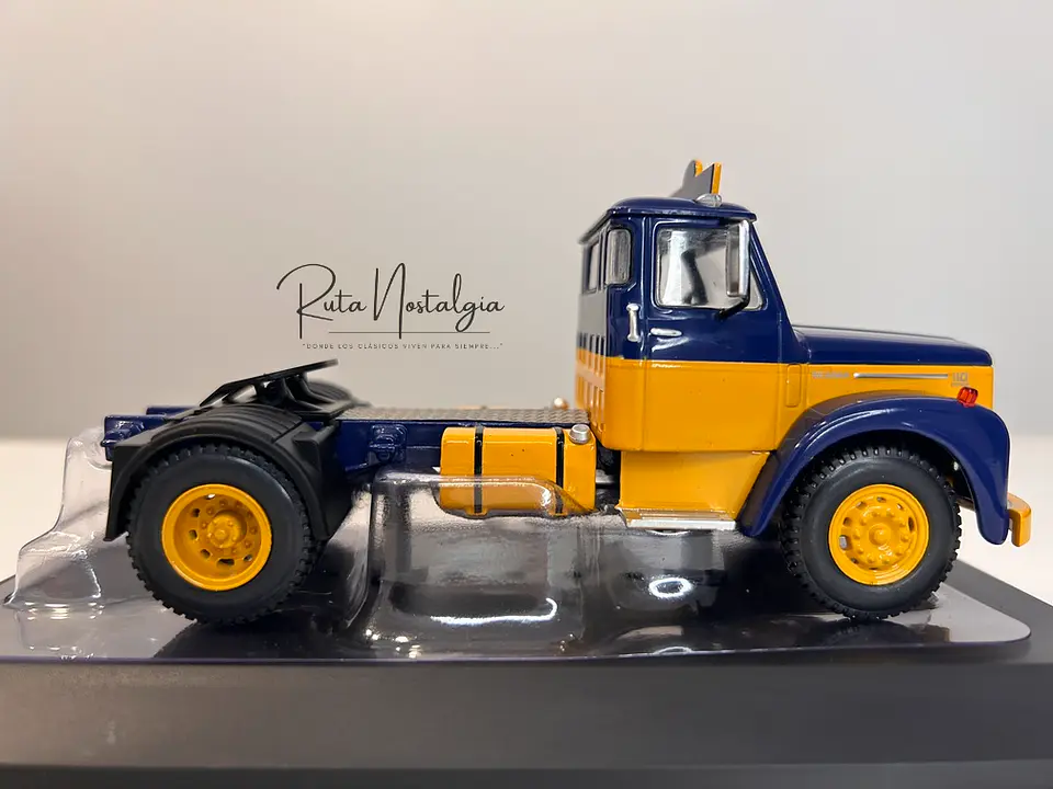 Camión Scania 110 Super ASG 1953 | IXO Escala 1:43 8