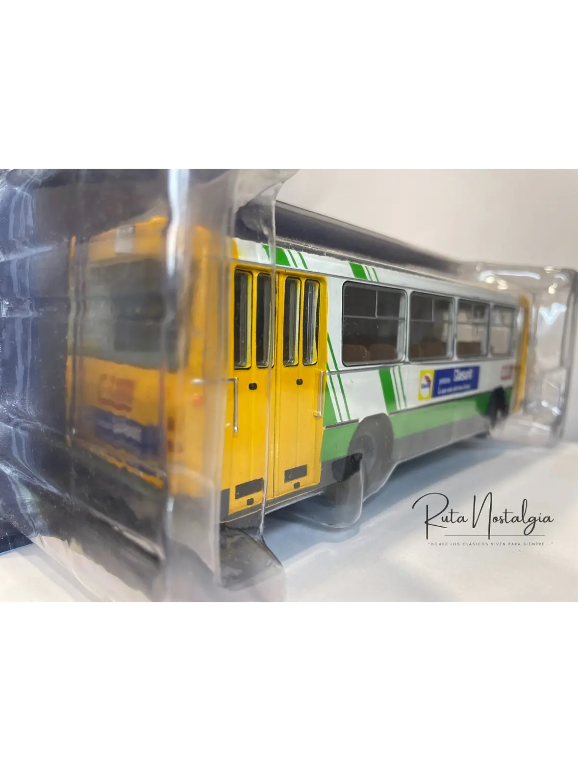 Pegaso 5062A – Autobús Urbano 1976 | Salvat 1:43 – Colección Pegaso España 11