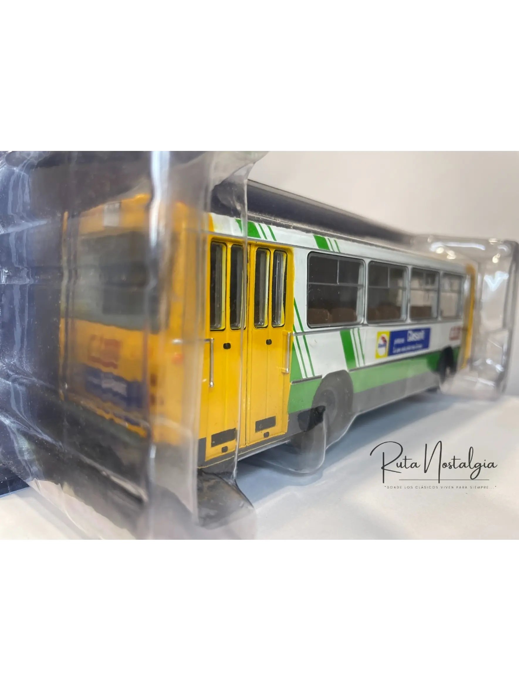 Pegaso 5062A – Autobús Urbano 1976 | Salvat 1:43 – Colección Pegaso España 11