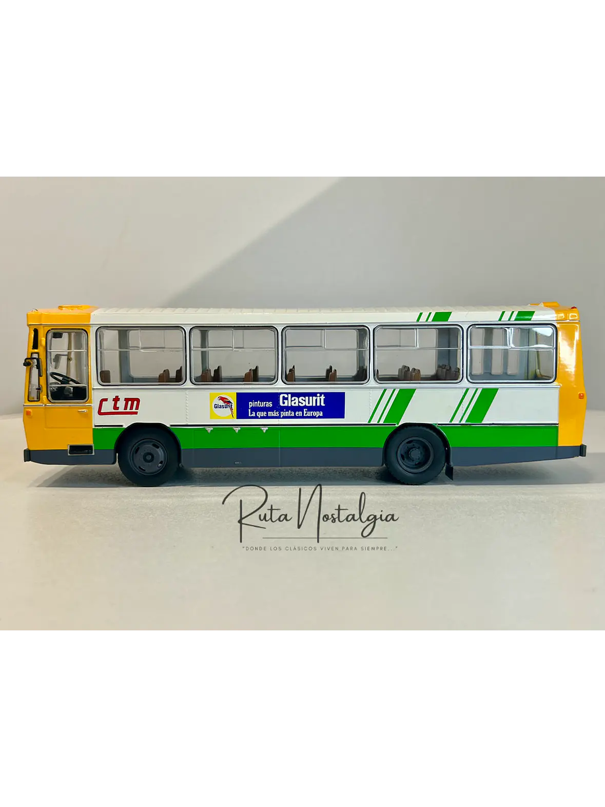 Pegaso 5062A – Autobús Urbano 1976 | Salvat 1:43 – Colección Pegaso España 8