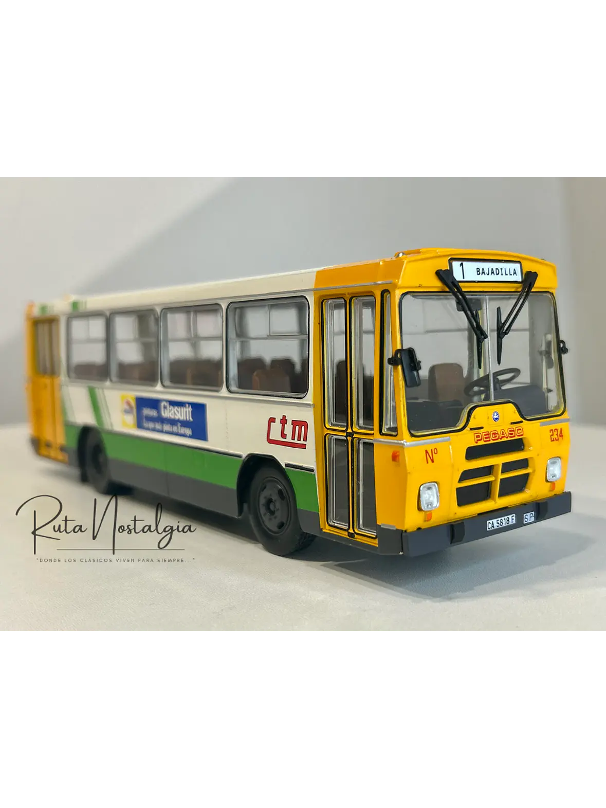Pegaso 5062A – Autobús Urbano 1976 | Salvat 1:43 – Colección Pegaso España 4