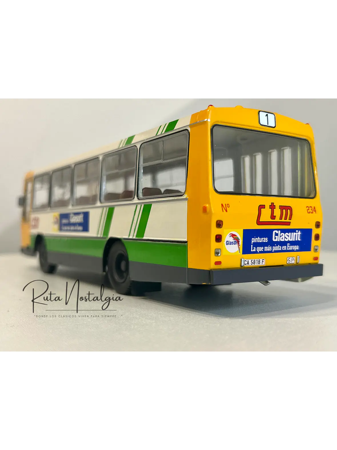 Pegaso 5062A – Autobús Urbano 1976 | Salvat 1:43 – Colección Pegaso España 7