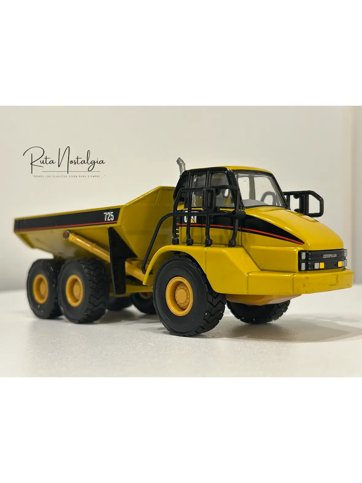 Camión Dumper Articulado CAT 725 – Norscot Escala 1:50 | Modelo a escala de maquinaria minera metálico 12