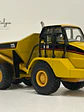 Camión Dumper Articulado CAT 725 – Norscot Escala 1:50 | Modelo a escala de maquinaria minera metálico - thumbnail 12