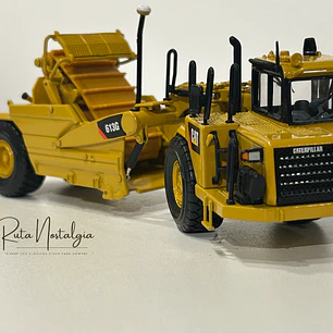 Motoniveladora autocargable CAT 623G  