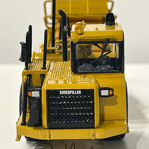 Motoniveladora autocargable CAT 623G  