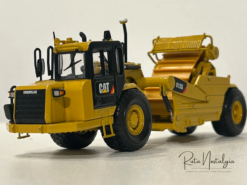 Maquinaria CAT 623G 
