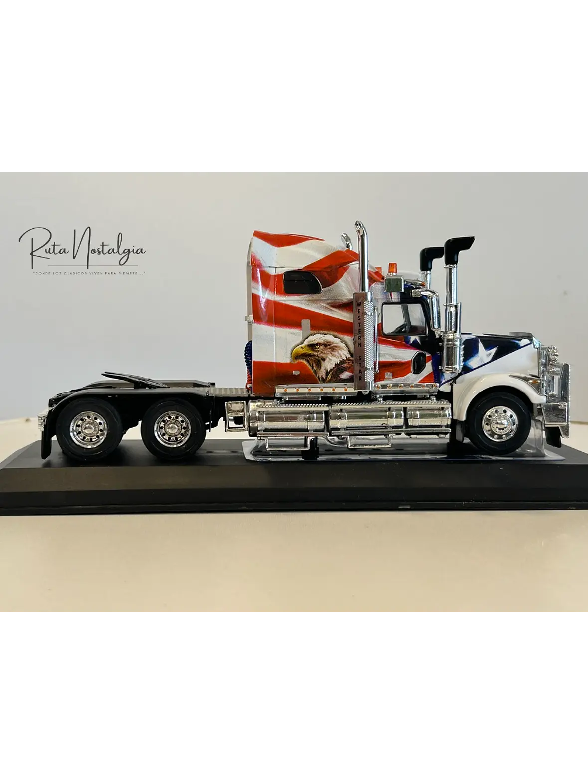 Western Star 4900 “American Eagle” 2015 1:43 Hachette – Camión americano showtruck de colección  8