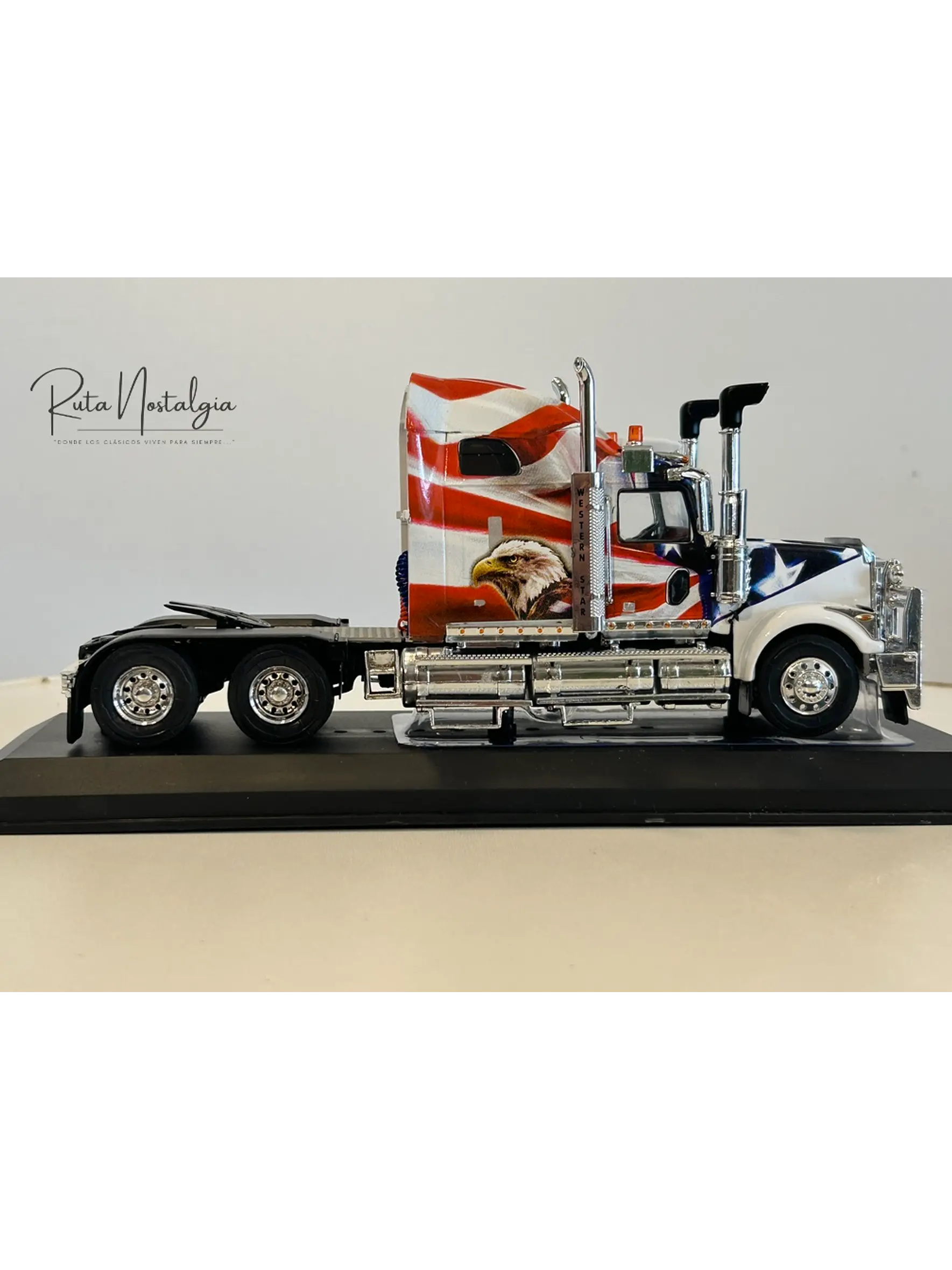 Western Star 4900 “American Eagle” 2015 1:43 Hachette – Camión americano showtruck de colección  8