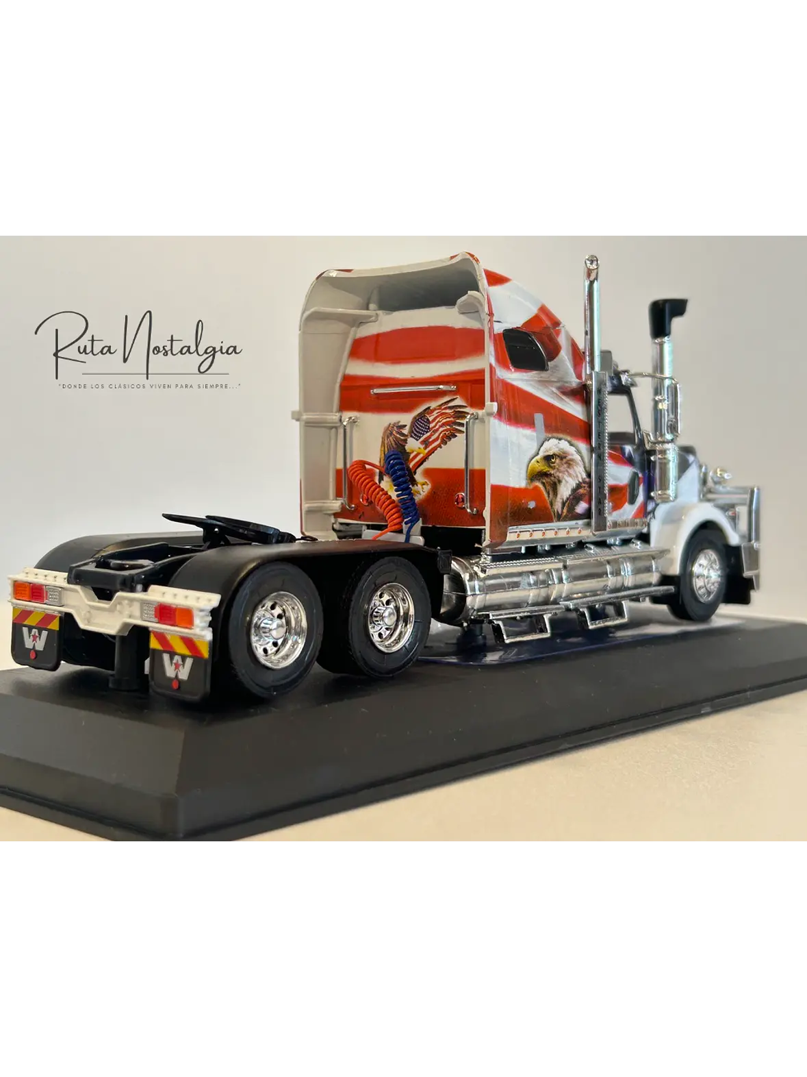 Western Star 4900 “American Eagle” 2015 1:43 Hachette – Camión americano showtruck de colección  7