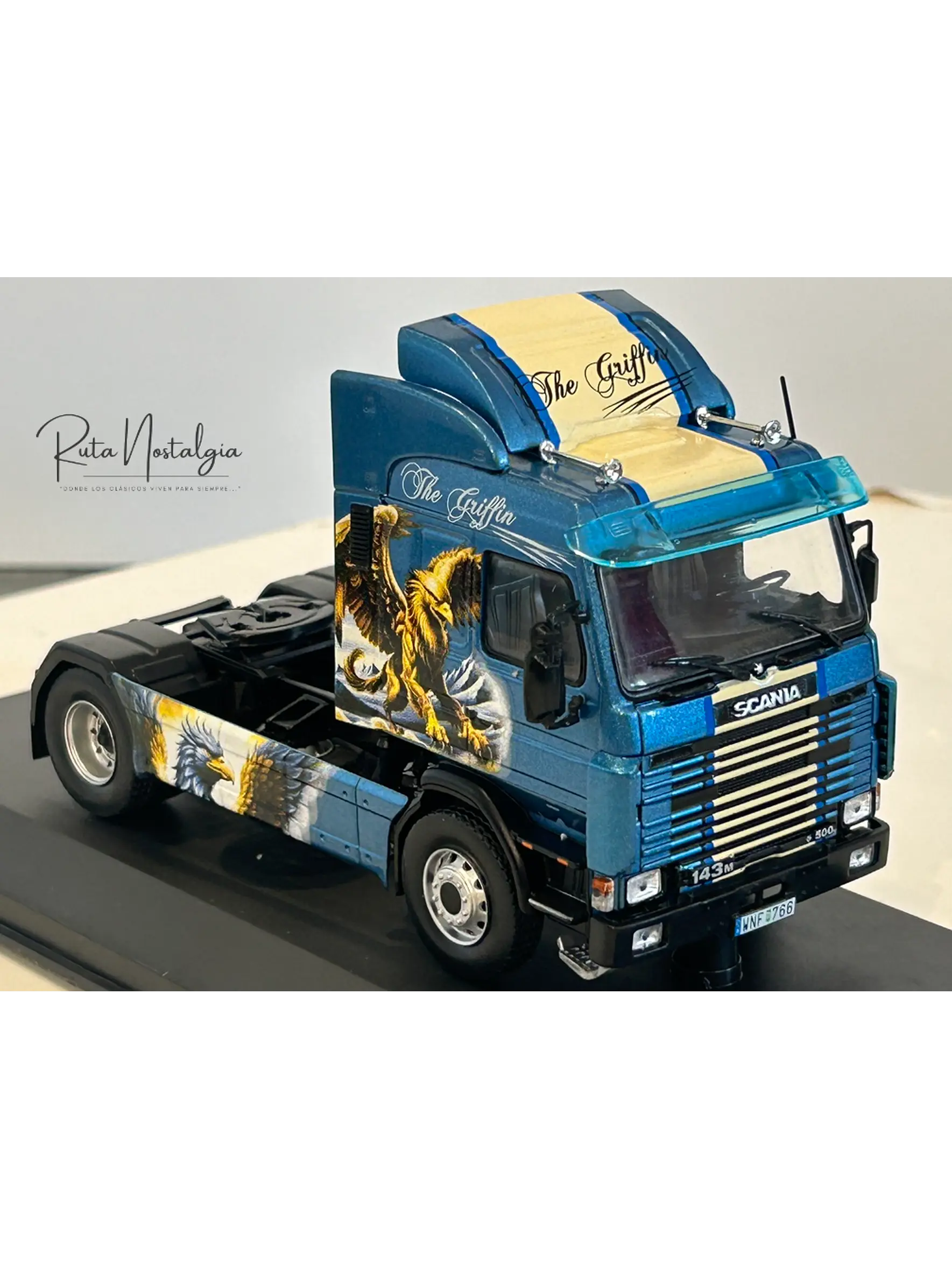 Scania 143M 500 “The Griffin” 1990 1:43 Hachette – Camión V8 sueco. Colección tuning 9